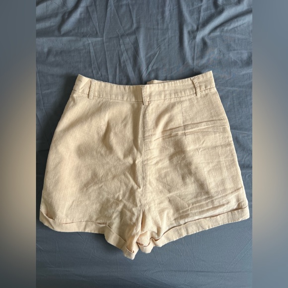 10. SHEIN Wide leg Shorts - Picture 2 of 6